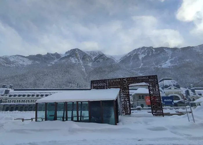 Апартаменты Aspe Avairent Estacion Канфранк