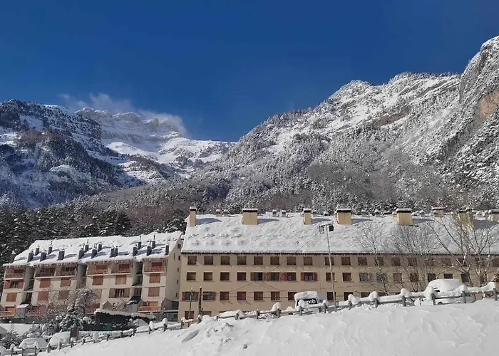 Aspe Avairent Estacion Апартаменты Канфранк